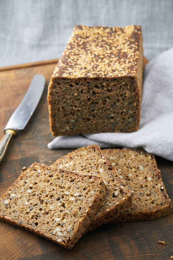 Danish rye bread (rugbrød) - Recipe for the best rye bread with sourdough